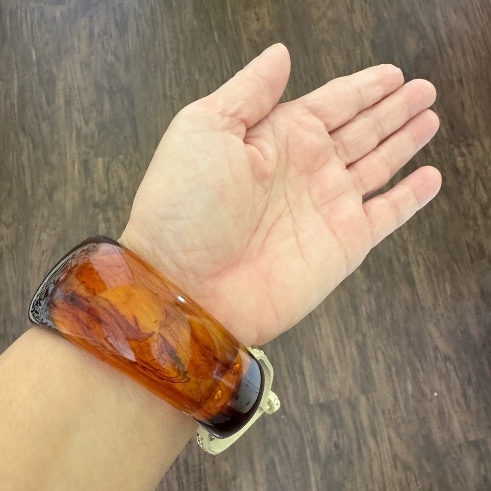Urban Outfitters marbled bangle Bracelet - Picture 7 of 15